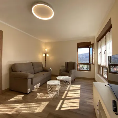 Casa El Caspiu Arobes Hébergement de vacances