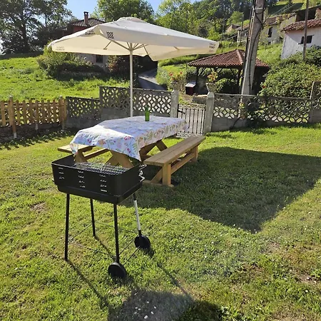 Casa El Caspiu Arobes Hébergement de vacances Arriondas